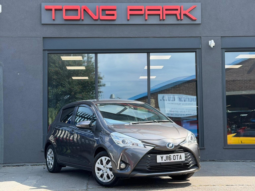 2016 Toyota YARIS