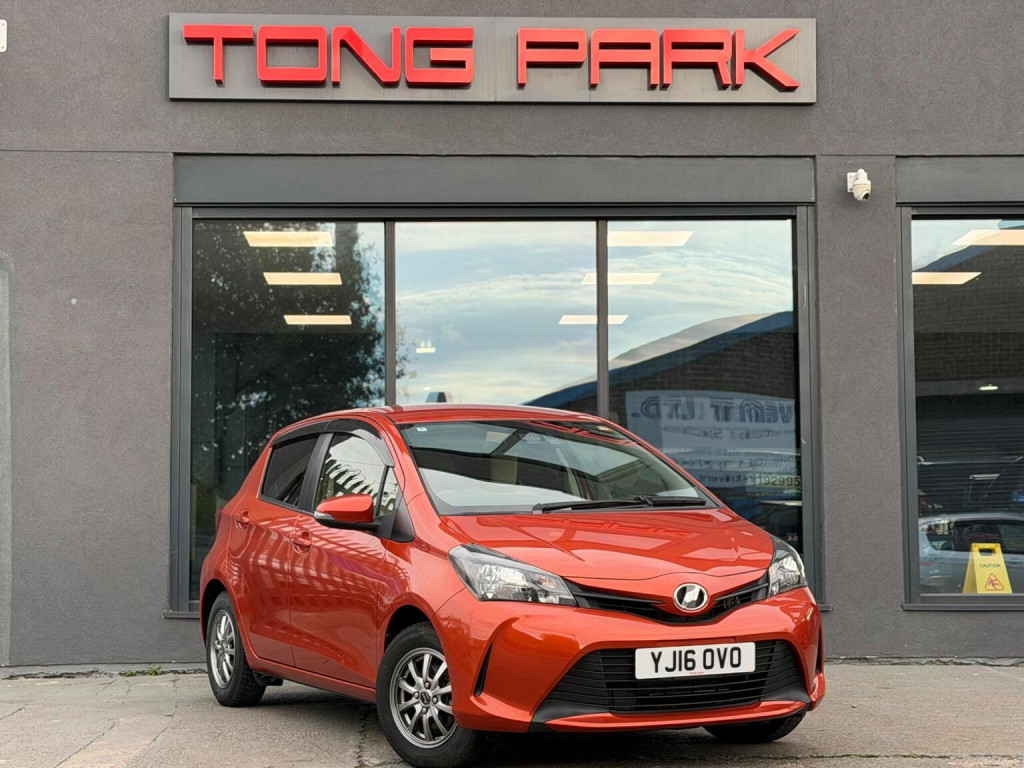 2016 Toyota YARIS